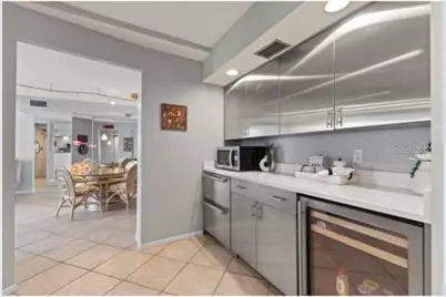 1111 N Gulfstream Avenue #5B, Sarasota, FL 34236 - Photo 22