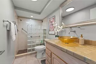 1111 N Gulfstream Ave, Sarasota, FL 34236 - Photo 26