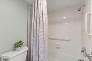 1111 N Gulfstream Ave, Sarasota, FL 34236 - Photo 30