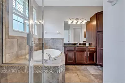8228 Villa Grande Court, Sarasota, FL 34243 - Photo 28