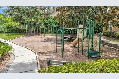 8228 Villa Grande Court, Sarasota, FL 34243 - Photo 42