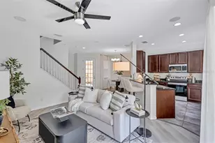 8228 Villa Grande Ct, Sarasota, FL 34243 - Photo 12