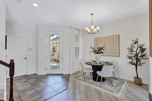 8228 Villa Grande Ct, Sarasota, FL 34243 - Photo 8