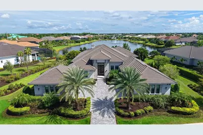 8339 Lucerne Loop, Bradenton, FL 34202 - Photo 2