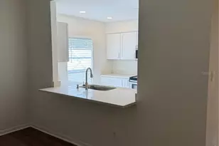 518 Bryan Valley Ct, Brandon, FL 33511 - Photo 4