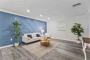 1008 37th St W, Bradenton, FL 34205 - Photo 10