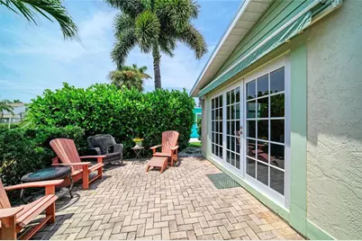 2711 Avenue C, Holmes Beach, FL 34217 - Photo 40