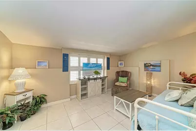 2711 Avenue C, Holmes Beach, FL 34217 - Photo 28