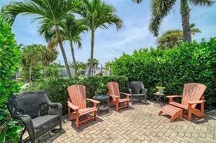 2711 Avenue C, Holmes Beach, FL 34217 - Photo 42