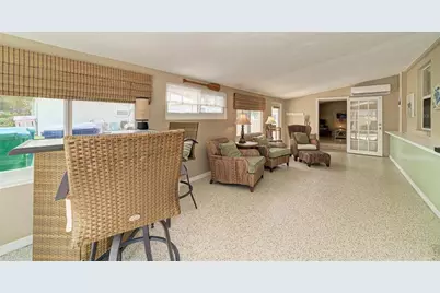 2711 Avenue C, Holmes Beach, FL 34217 - Photo 18