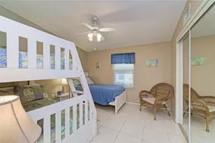 2711 Avenue C, Holmes Beach, FL 34217 - Photo 30