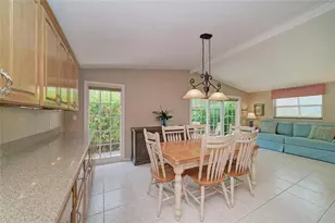 2711 Avenue C, Holmes Beach, FL 34217 - Photo 12
