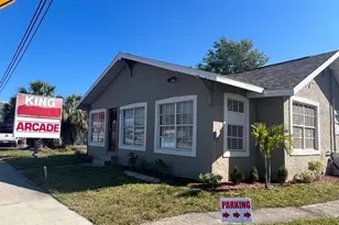 2435 1st St E, Bradenton, FL 34208 - Photo 1