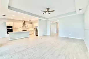 19227 Scallop Loop, Lakewood Ranch, FL 34211 - Photo 4