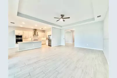 19227 Scallop Loop, Lakewood Ranch, FL 34211 - Photo 4