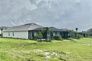 19227 Scallop Loop, Lakewood Ranch, FL 34211 - Photo 8
