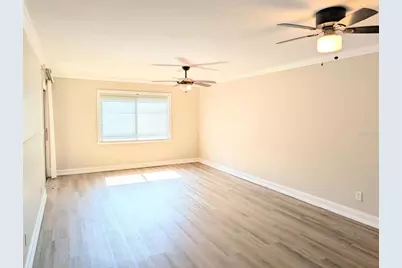 3700 S Osprey Avenue #212, Sarasota, FL 34239 - Photo 2