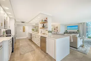2425 Gulf Of Mexico Dr, Longboat Key, FL 34228 - Photo 4