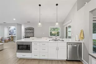 9693 58th St N, Pinellas Park, FL 33782 - Photo 8