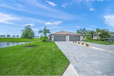 15982 Clear Skies Place, Bradenton, FL 34211 - Photo 6