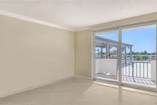101 S Gulfstream Ave, Sarasota, FL 34236 - Photo 12