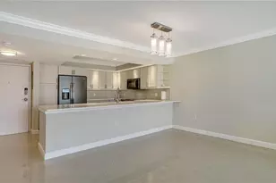 101 S Gulfstream Ave, Sarasota, FL 34236 - Photo 20
