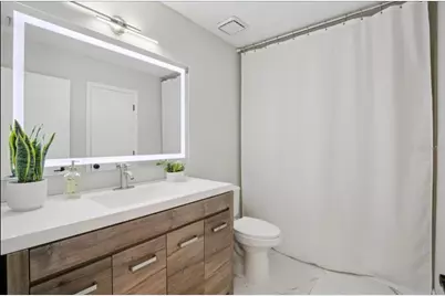665 Eastpointe Parkway, Sarasota, FL 34232 - Photo 20