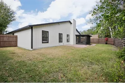 665 Eastpointe Parkway, Sarasota, FL 34232 - Photo 22