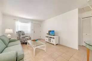 1749 Hillview St, Sarasota, FL 34239 - Photo 6