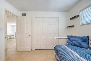1749 Hillview St, Sarasota, FL 34239 - Photo 16