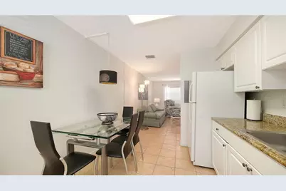 1749 Hillview Street #1, Sarasota, FL 34239 - Photo 10