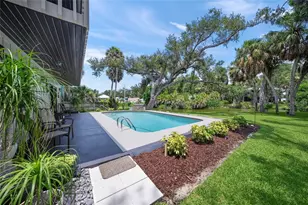 3643 Meridale Rd, Sarasota, FL 34238 - Photo 38