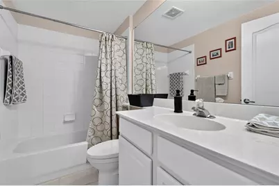 8415 Whispering Woods Court, Bradenton, FL 34202 - Photo 36