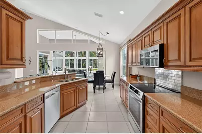 8415 Whispering Woods Court, Bradenton, FL 34202 - Photo 2