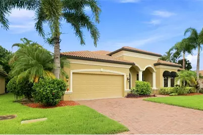 8059 36th Street Circle E, Sarasota, FL 34243 - Photo 4