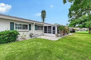 2436 Golf Course Dr, Sarasota, FL 34234 - Photo 26