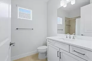 2605 Star Apple Wy, Sarasota, FL 34240 - Photo 24