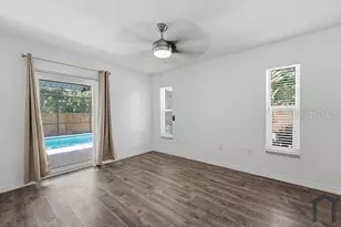 4404 Meadow Creek Cir, Sarasota, FL 34233 - Photo 24
