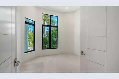 1516 Ridgewood Lane, Sarasota, FL 34231 - Photo 16