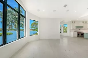 1516 Ridgewood Ln, Sarasota, FL 34231 - Photo 24