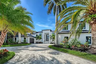 1516 Ridgewood Ln, Sarasota, FL 34231 - Photo 6