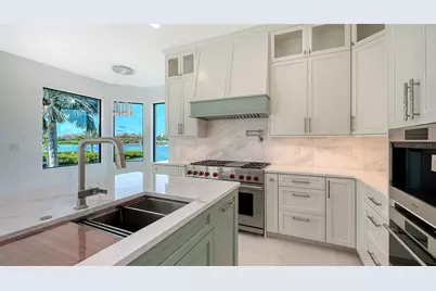 1516 Ridgewood Lane, Sarasota, FL 34231 - Photo 20