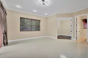 2780 Bethel Ct S, Saint Petersburg, FL 33712 - Photo 16