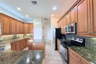 324 Santurce Ave, North Port, FL 34287 - Photo 14