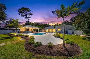 4711 Placid Cir, Sarasota, FL 34231 - Photo 10