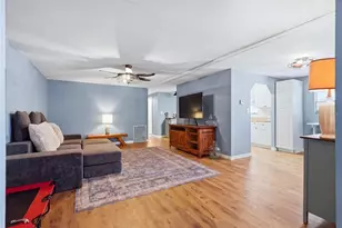 6710 36th Ave E, Palmetto, FL 34221 - Photo 10