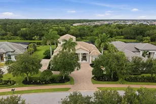 3360 Founders Club Dr, Sarasota, FL 34240 - Photo 2