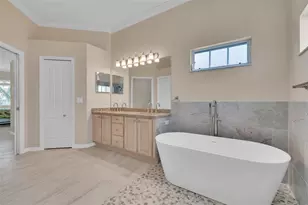 1036 Oak Meadow Ln, Osprey, FL 34229 - Photo 16