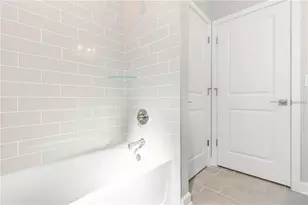 1011 Kismet Pkwy W, Cape Coral, FL 33993 - Photo 14