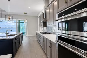 812 Blue Shell Loop, Sarasota, FL 34240 - Photo 16